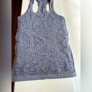 Grey Lululemon tank like new